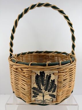 Vtg 1970s Handwoven Wicker Tile Basket 12x9 Botanical Leaf Cottagecore Farmhouse